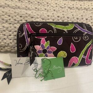 Vera Bradley Long Wallet, like new!